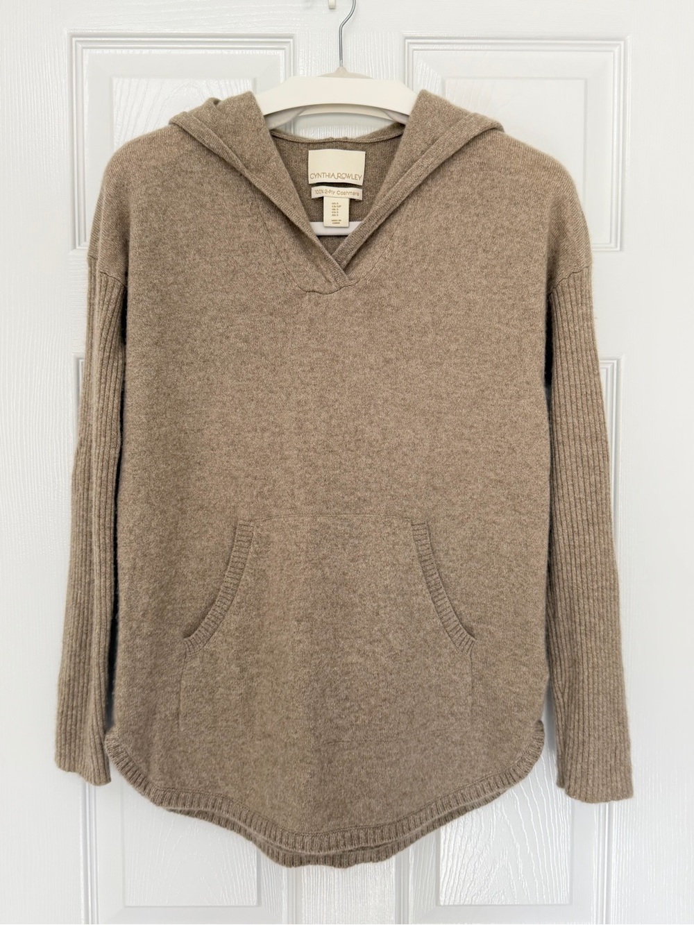Cynthia Rowley 100% 2-Ply Cashmere Hoodie Sweater S V-Neck Tunic Beige